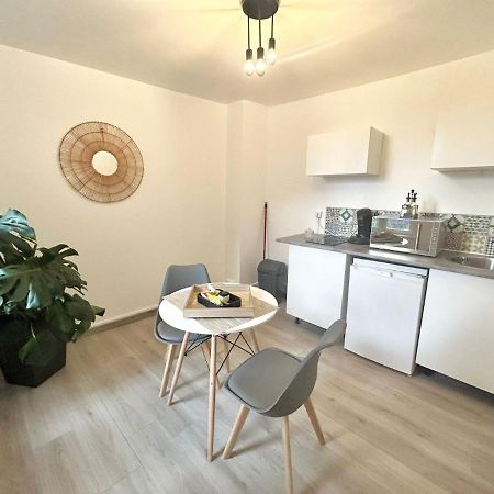 Appartement Appt 2 A Deux Pas De La Gare D'Amiens Extérieur photo